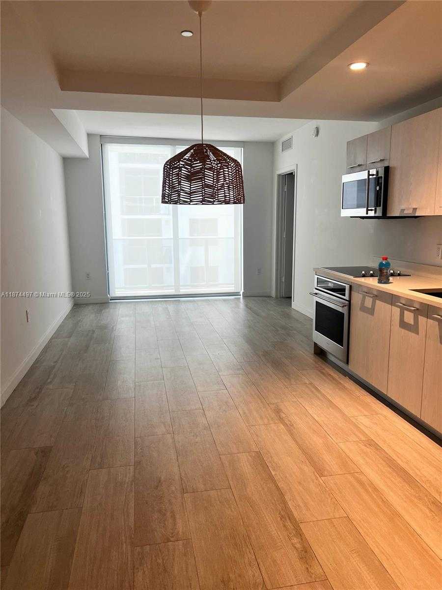 Small Image of 55 SOUTH WEST 9TH ST #3609, Miami Number 2
