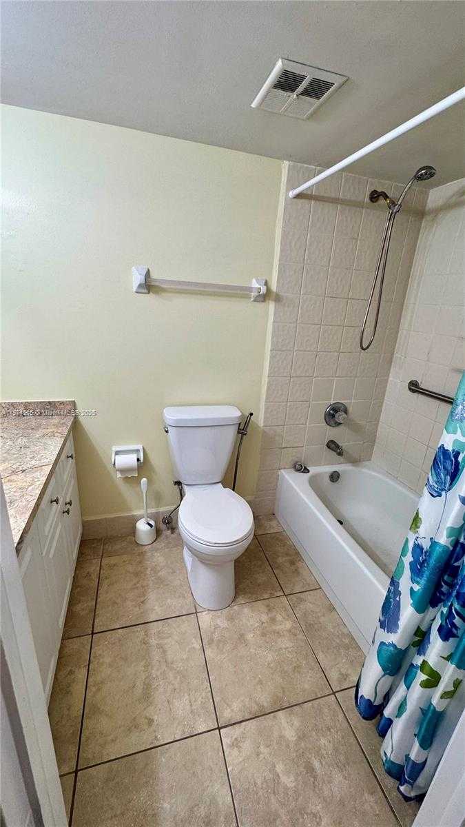 Small Image of 1350 SOUTH WEST 122ND AVE #313, Miami Number 11