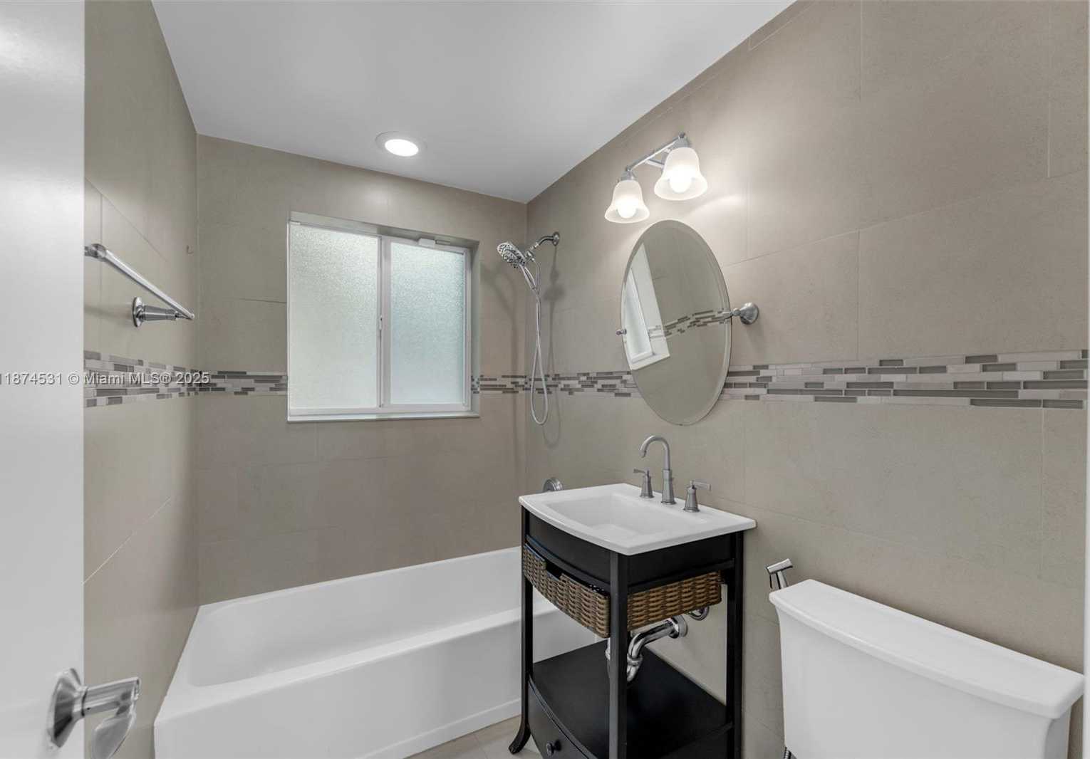 Small Image of 8318 SOUTH WEST 131ST ST, Pinecrest Number 13