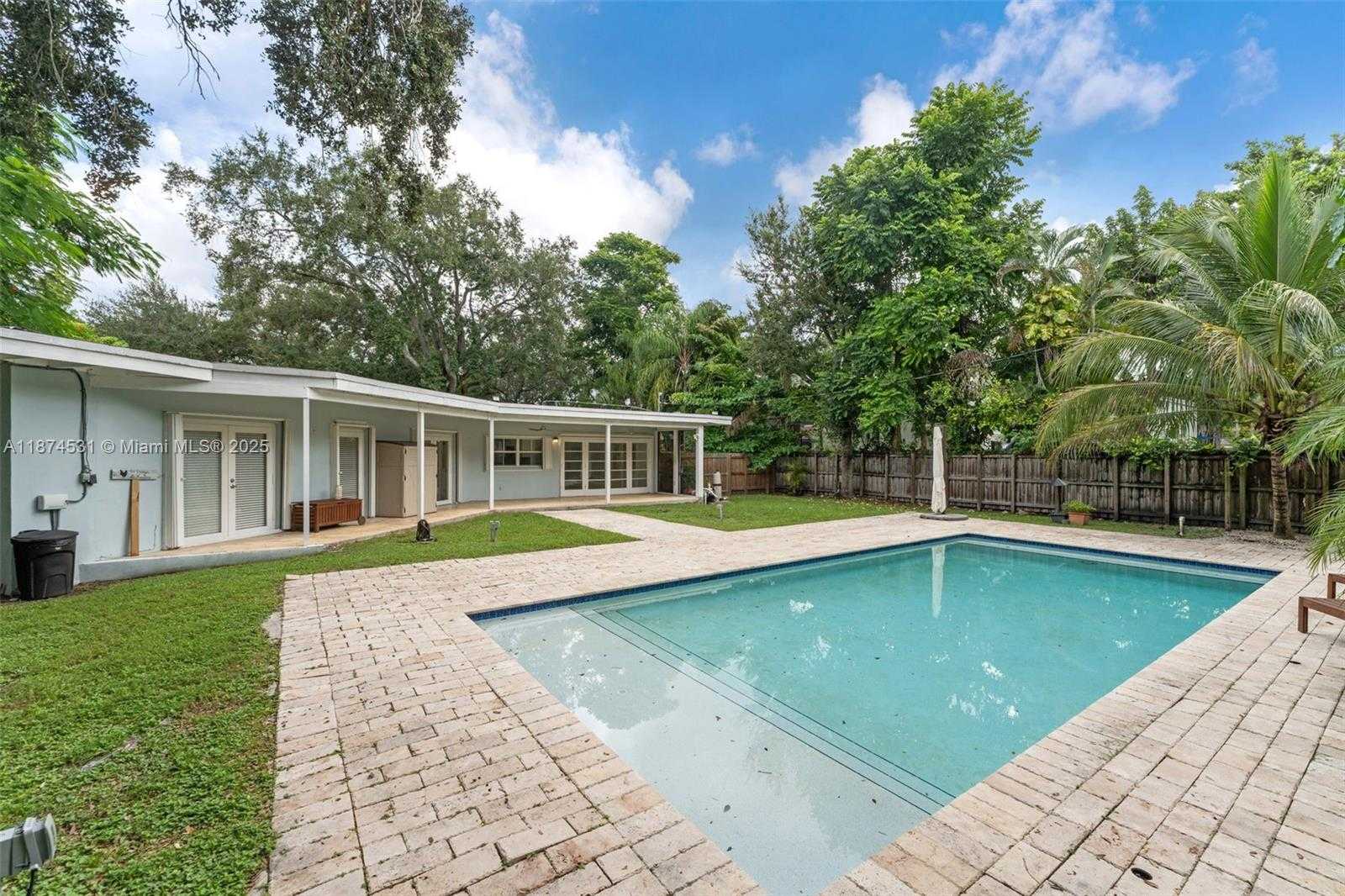 Small Image of 8318 SOUTH WEST 131ST ST, Pinecrest Number 17