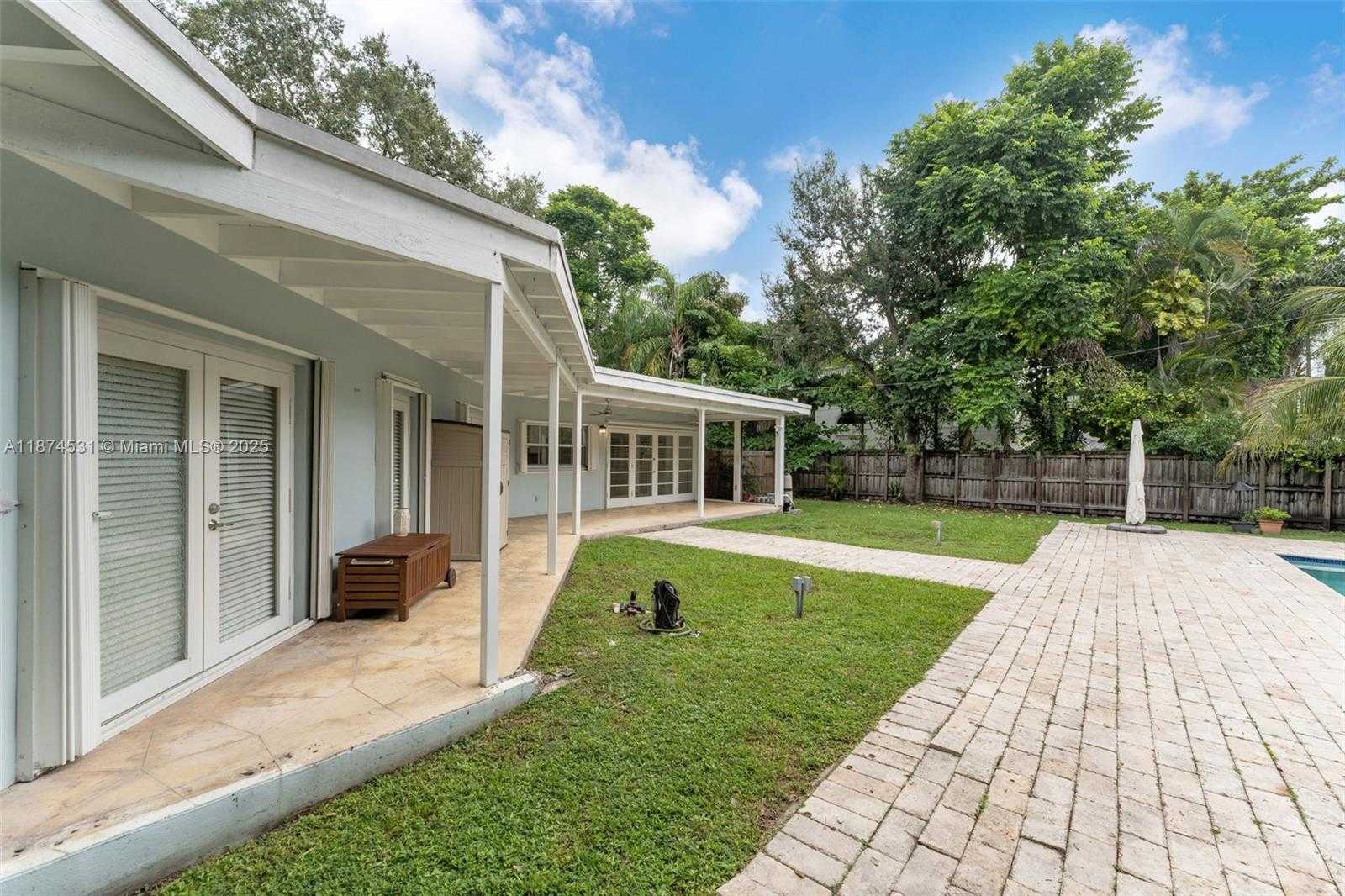 Small Image of 8318 SOUTH WEST 131ST ST, Pinecrest Number 19