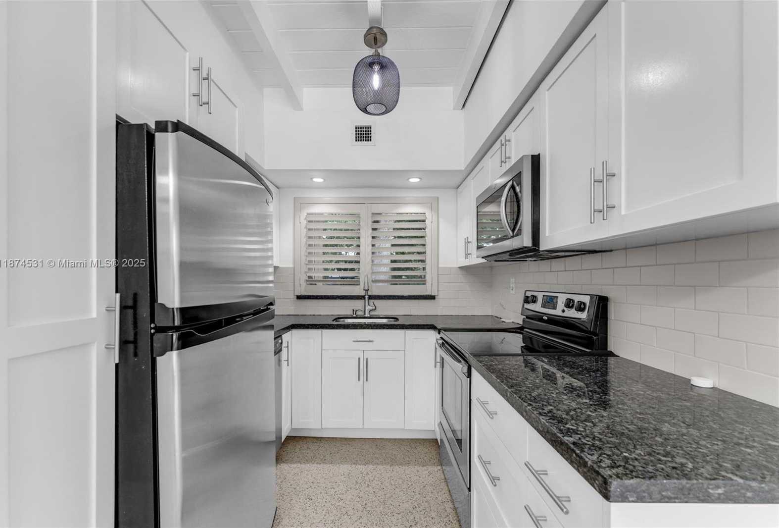 Small Image of 8318 SOUTH WEST 131ST ST, Pinecrest Number 6