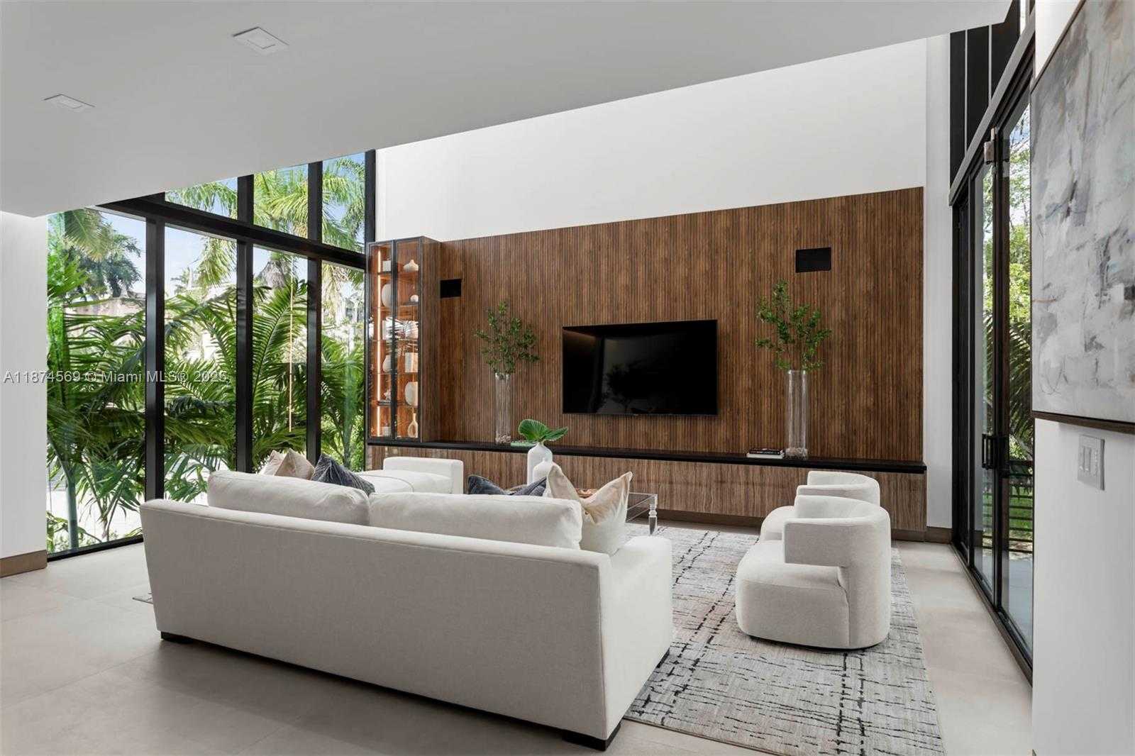 Small Image of 3571 FAIR ISLE ST, Miami Number 8