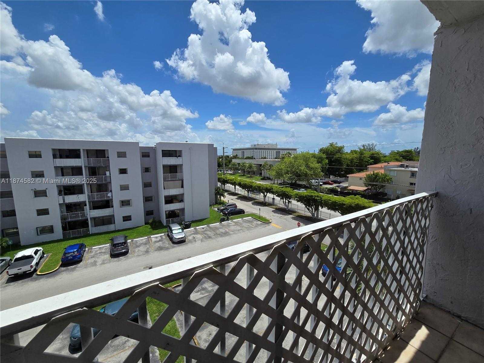 Small Image of 8185 NORTH WEST 7TH ST #506, Miami Number 14