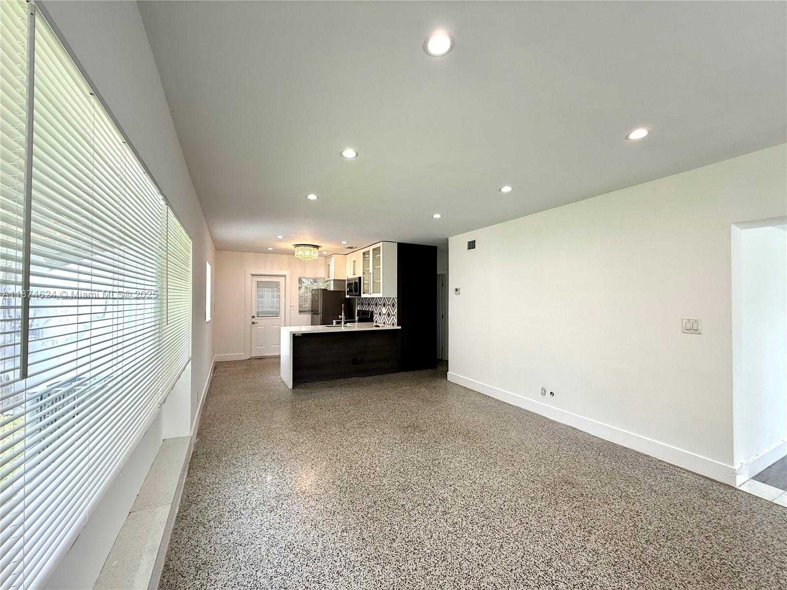 Small Image of 1005 NORTH EAST 16TH PL, Fort Lauderdale Number 3