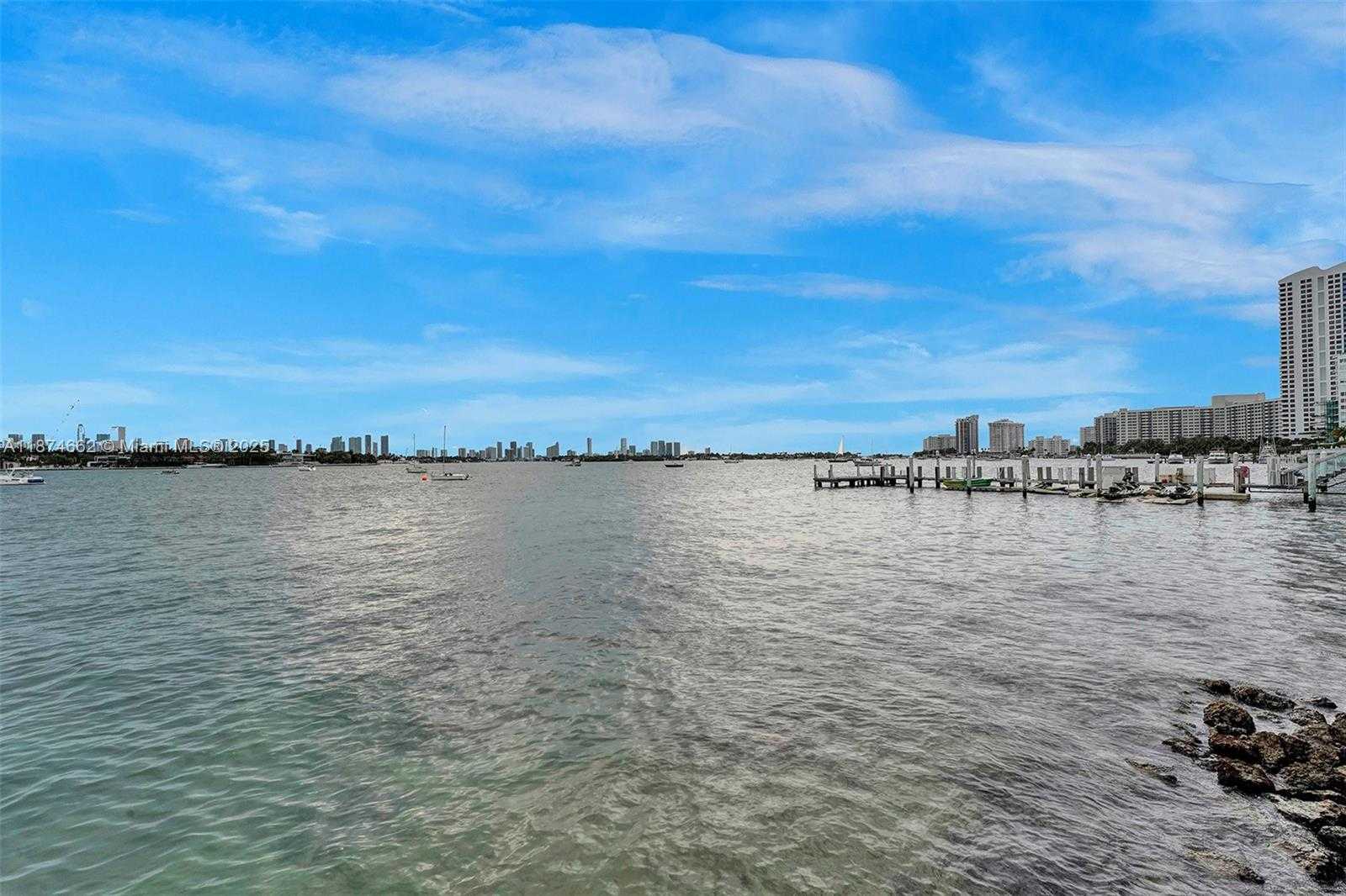 Small Image of 1000 WEST AVE #708, Miami Beach Number 23