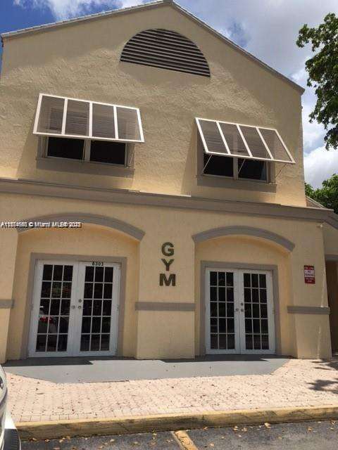 Small Image of 8205 LAKE DR #204, Doral Number 16