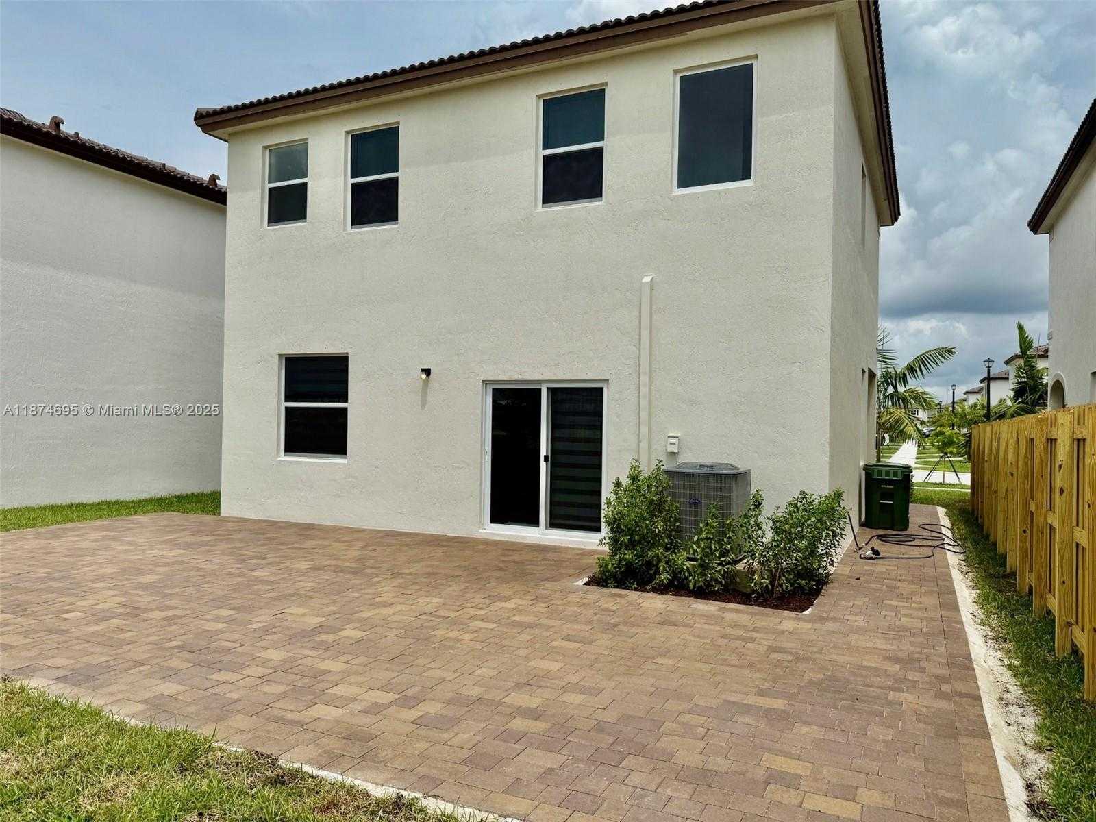 Small Image of 2600 SOUTH EAST 25TH CT, Homestead Number 21