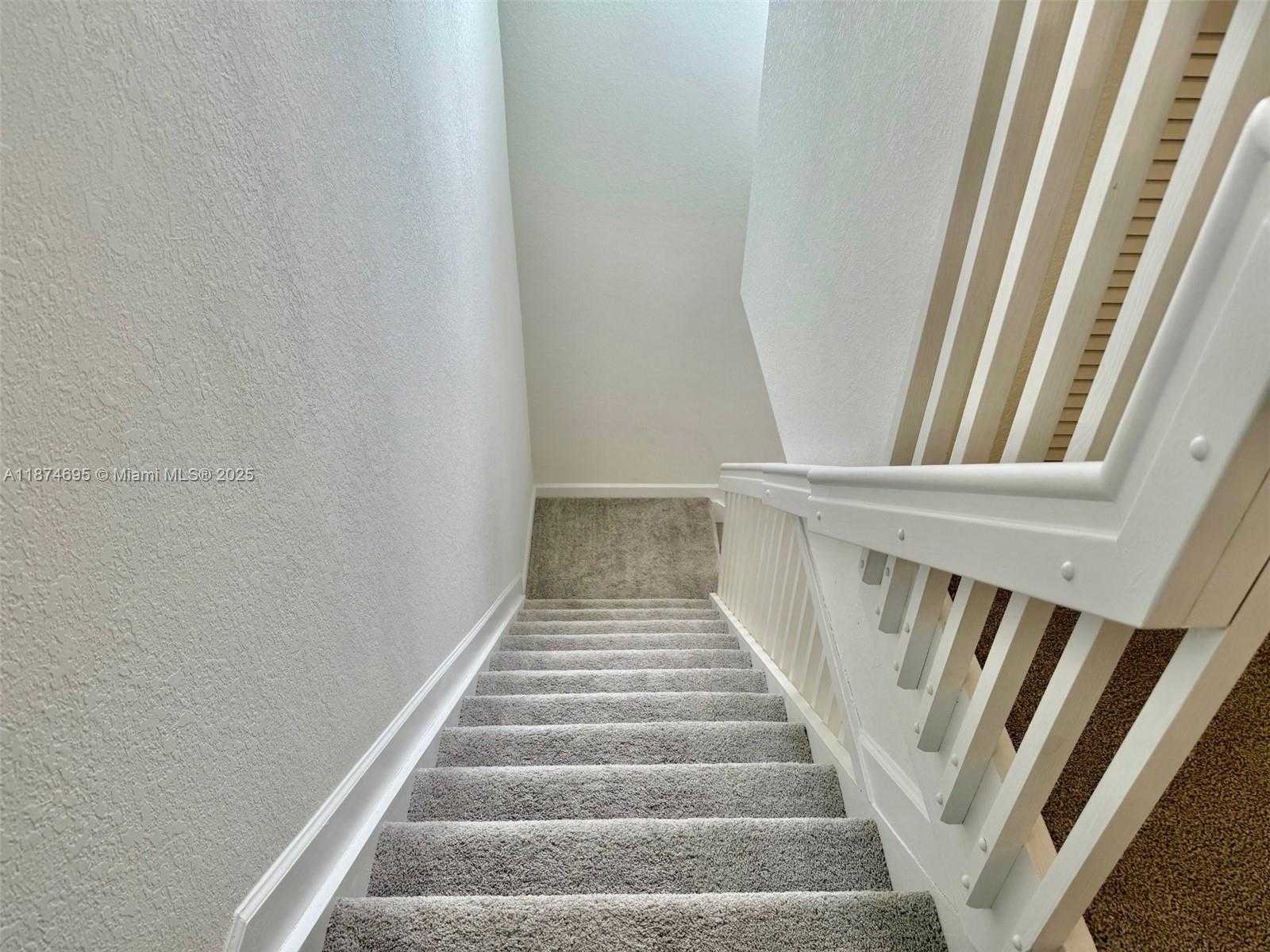 Small Image of 2600 SOUTH EAST 25TH CT, Homestead Number 33