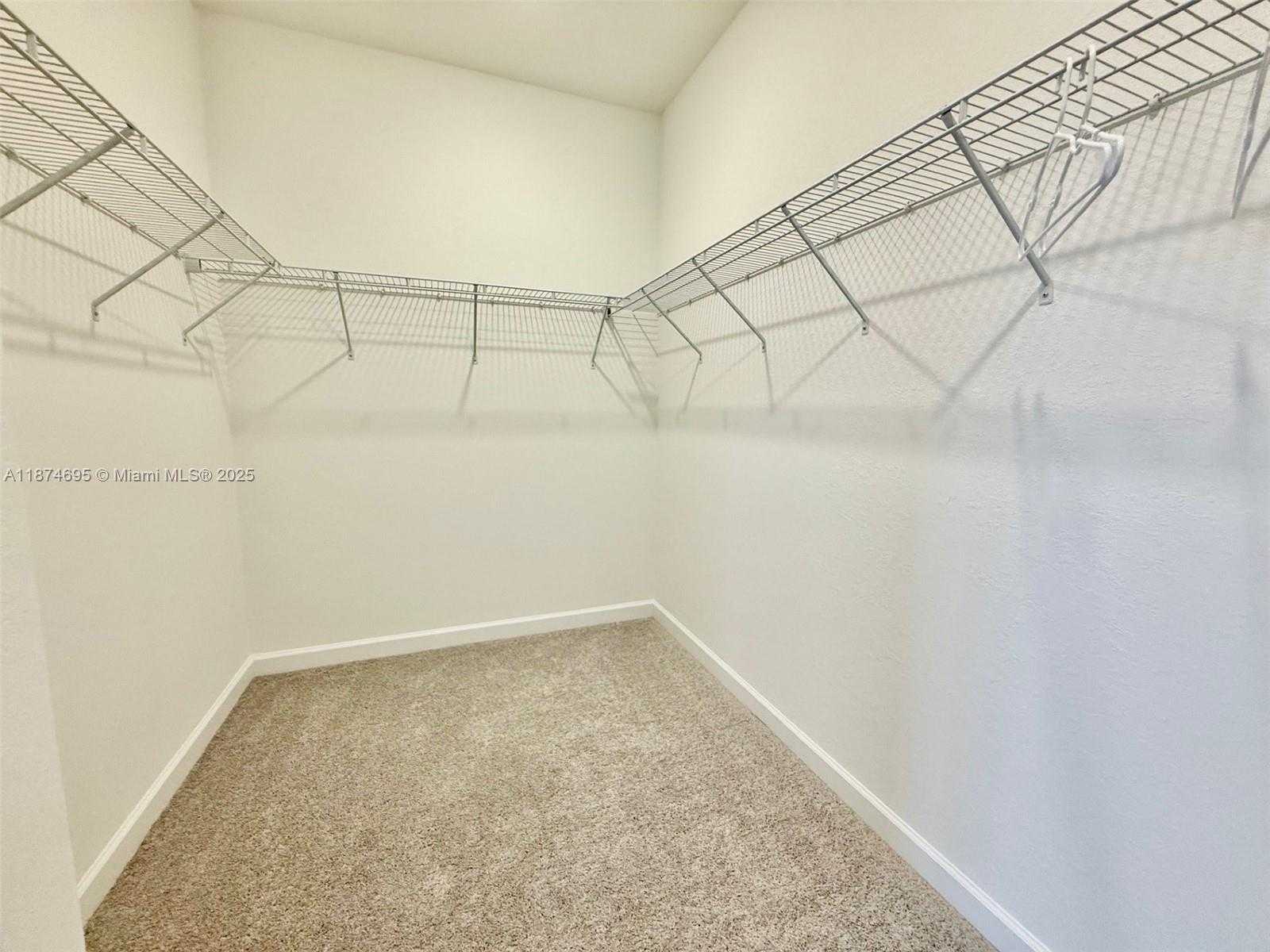 Small Image of 2600 SOUTH EAST 25TH CT, Homestead Number 35