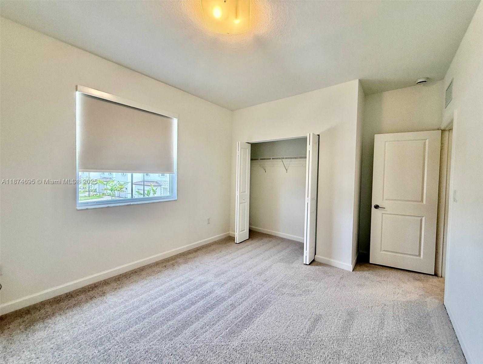 Small Image of 2600 SOUTH EAST 25TH CT, Homestead Number 45