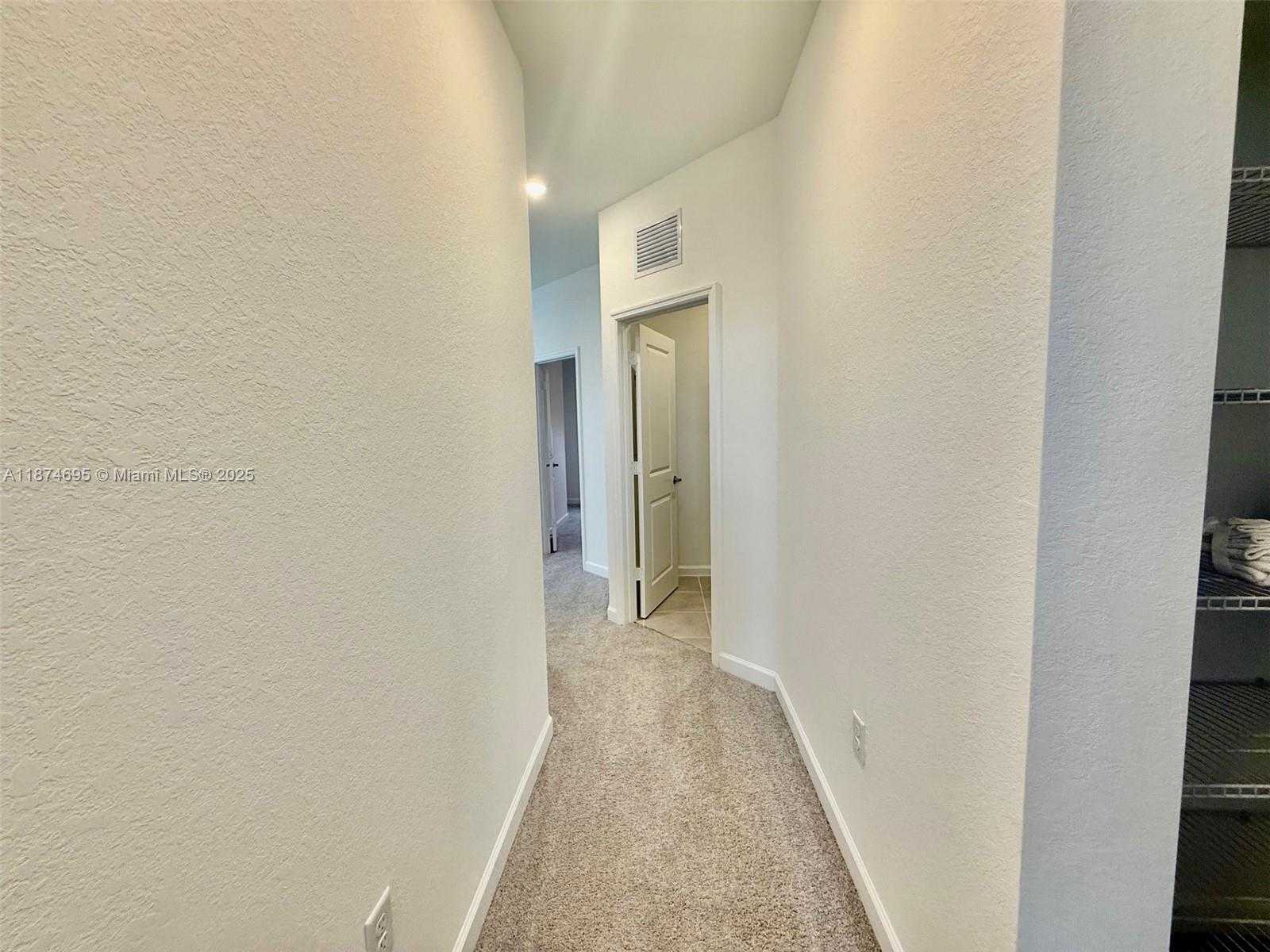 Small Image of 2600 SOUTH EAST 25TH CT, Homestead Number 52