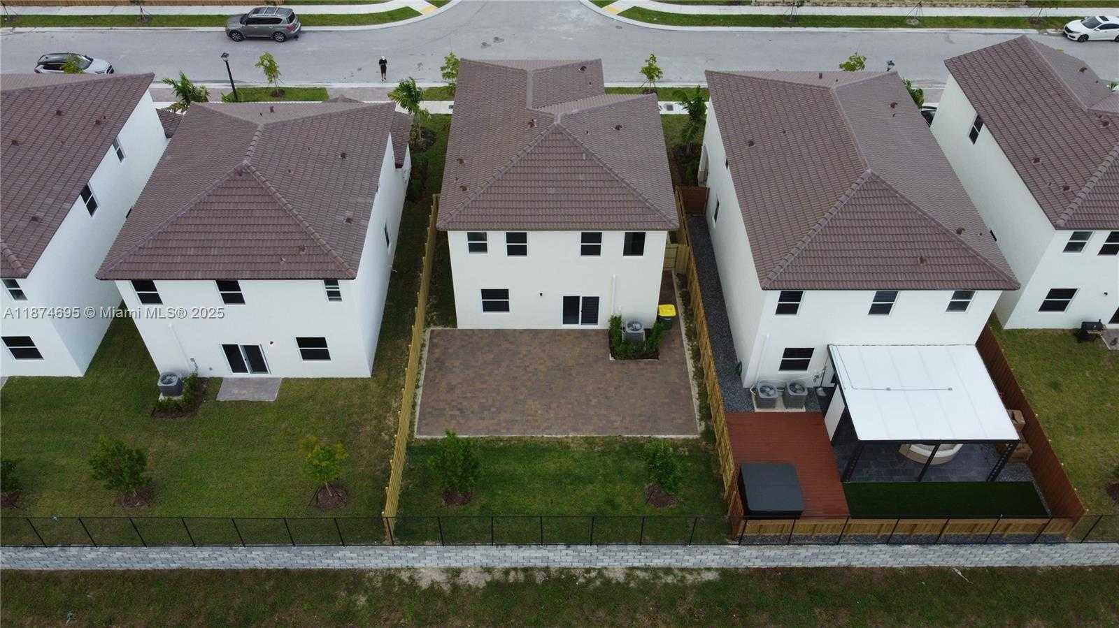 Small Image of 2600 SOUTH EAST 25TH CT, Homestead Number 61