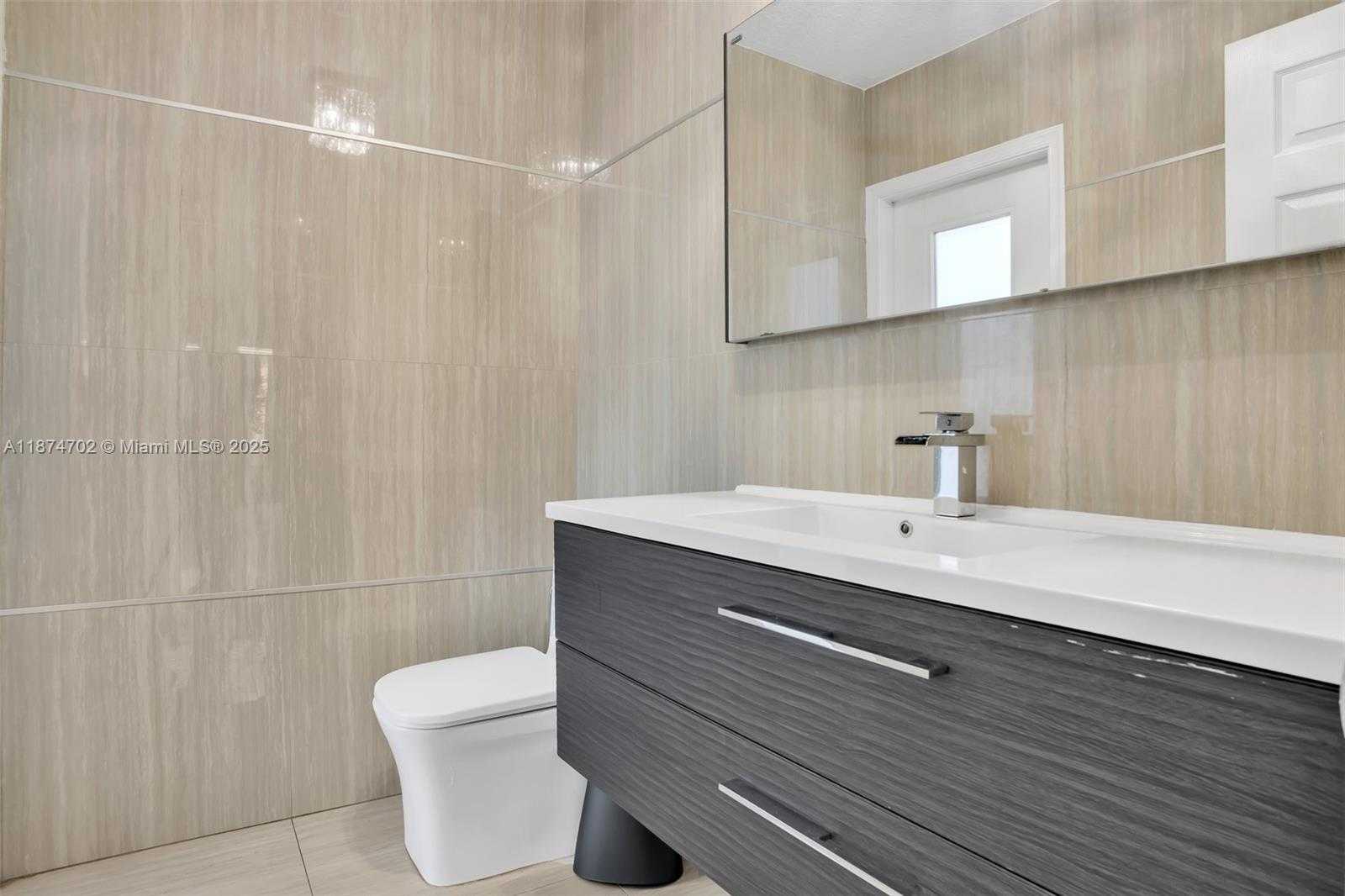 Small Image of 1553 SOUTH WEST 189TH AVE, Pembroke Pines Number 18
