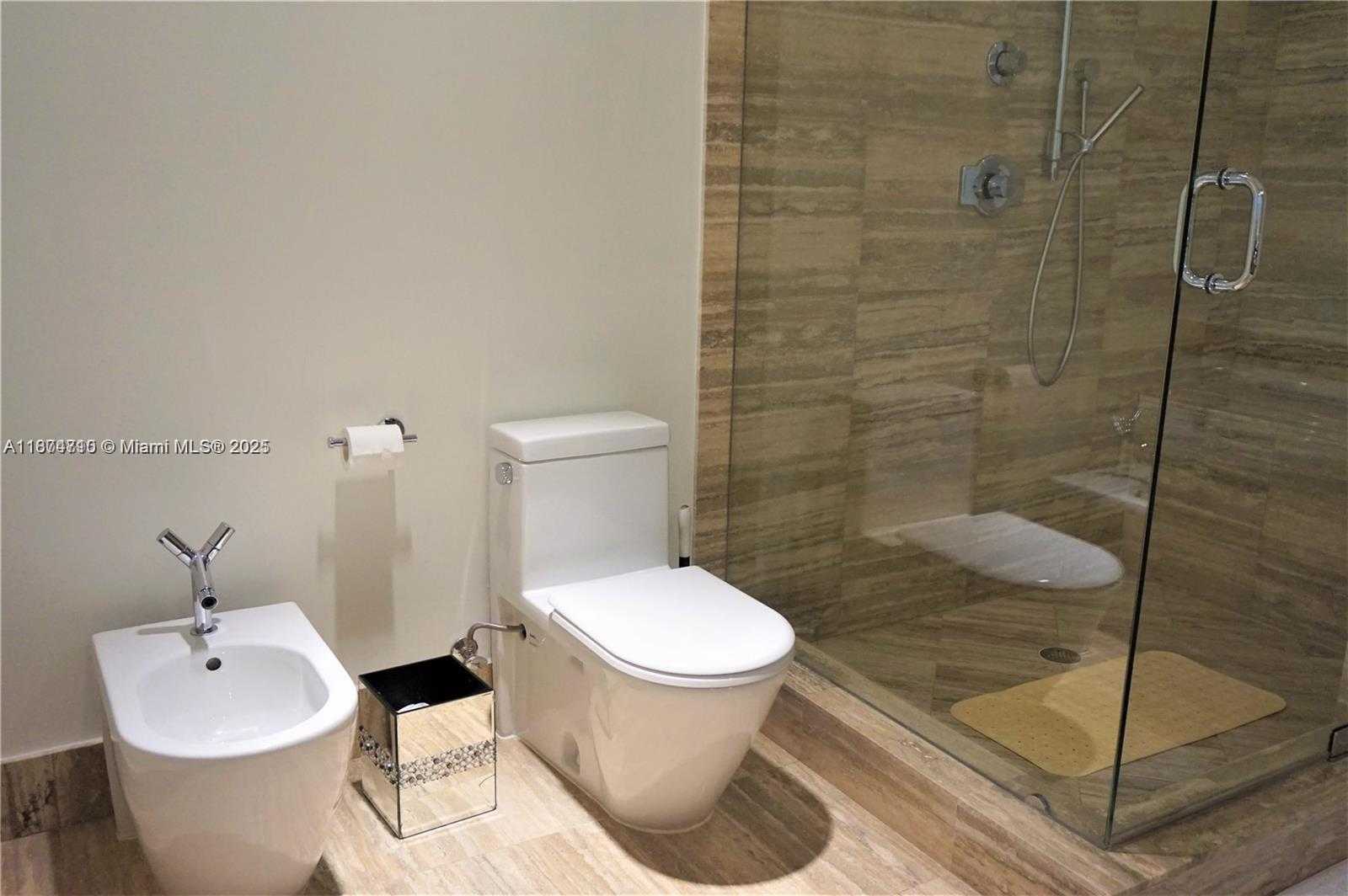 Small Image of 15811 COLLINS AVE #2407, Sunny Isles Beach Number 19