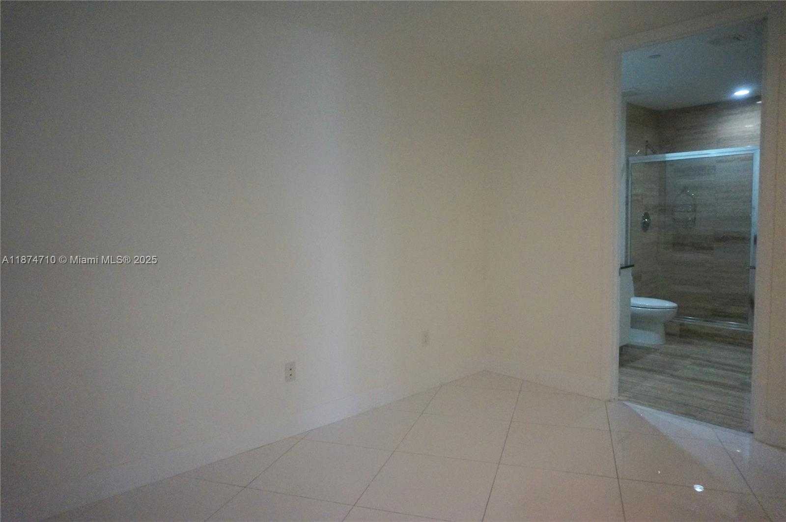 Small Image of 15811 COLLINS AVE #2407, Sunny Isles Beach Number 20