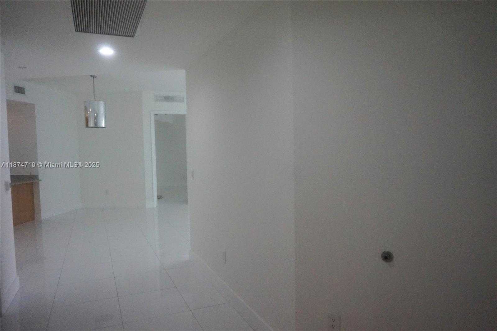 Small Image of 15811 COLLINS AVE #2407, Sunny Isles Beach Number 21