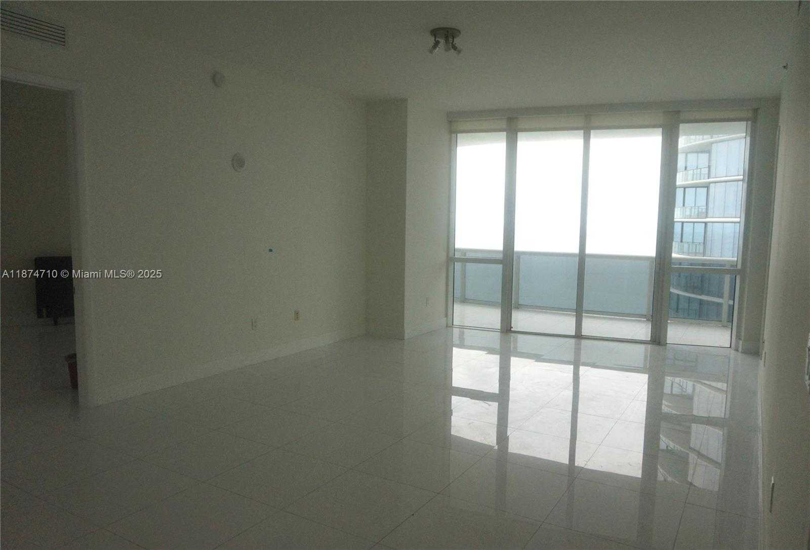 Small Image of 15811 COLLINS AVE #2407, Sunny Isles Beach Number 23