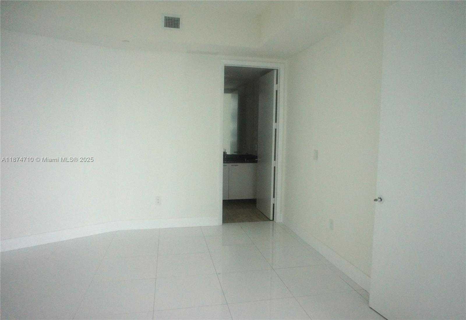 Small Image of 15811 COLLINS AVE #2407, Sunny Isles Beach Number 29