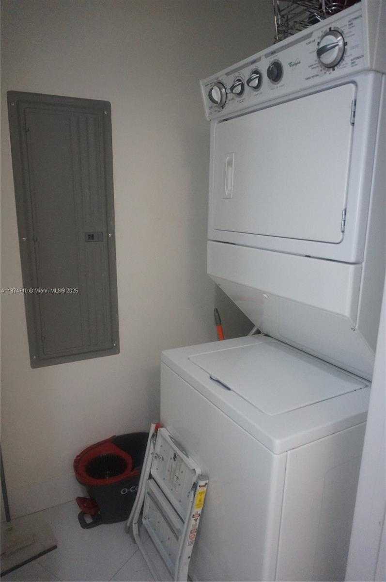 Small Image of 15811 COLLINS AVE #2407, Sunny Isles Beach Number 53