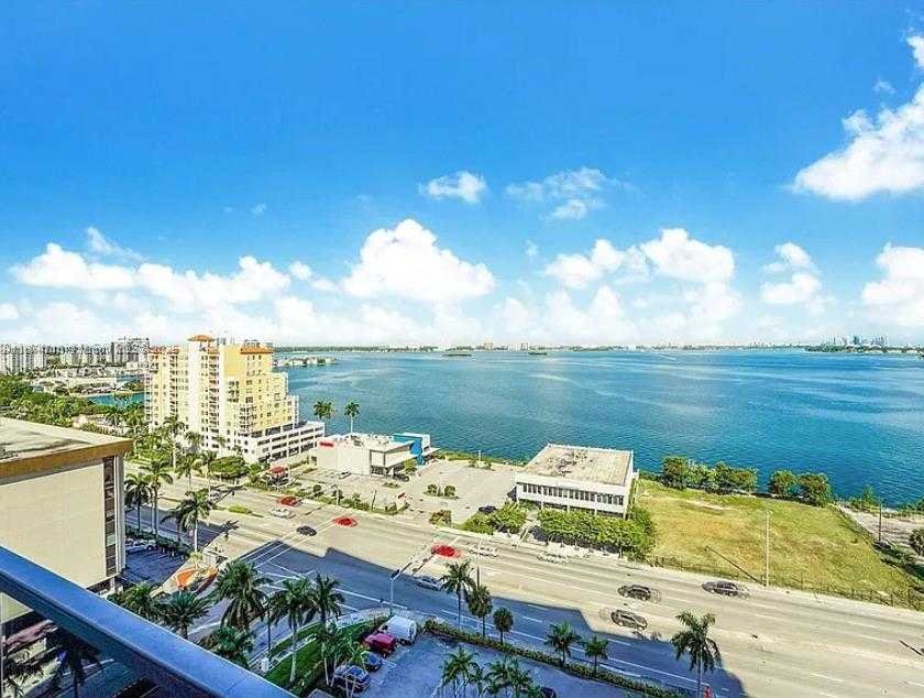 Small Image of 7901 HISPANOLA AVE #1203, North Bay Village Number 15