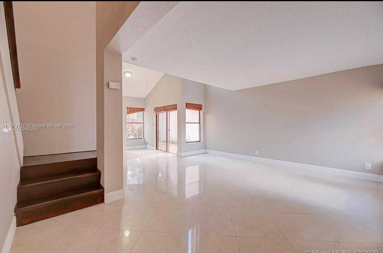 Small Image of 9953 SOUTH WEST 147TH CT, Miami Number 9