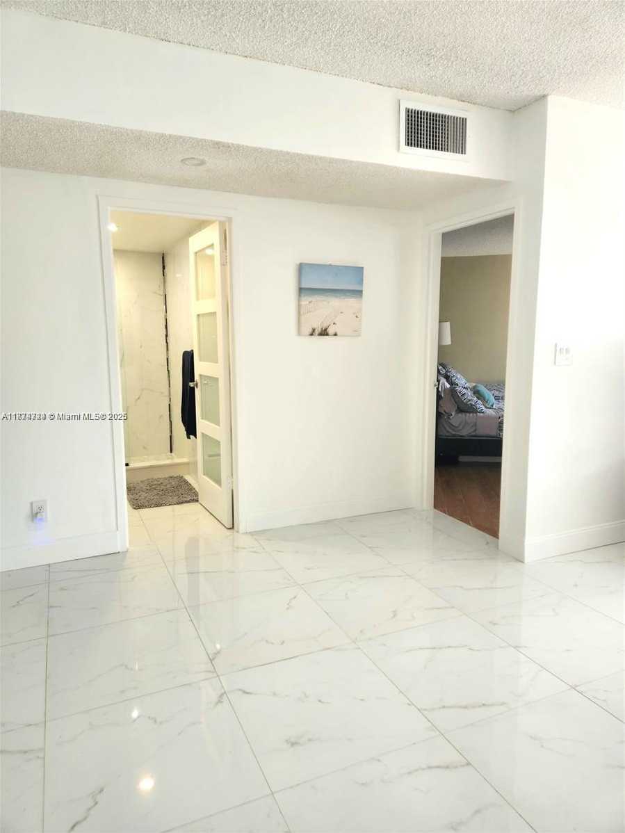 Small Image of 3725 SOUTH OCEAN DR #1410, Hollywood Number 8