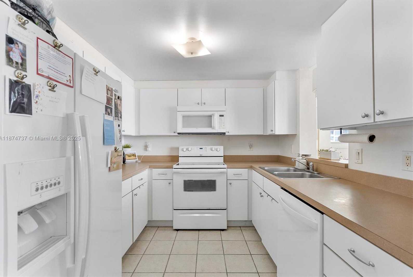 Small Image of 1250 SOUTH MIAMI AVE #3201, Miami Number 13