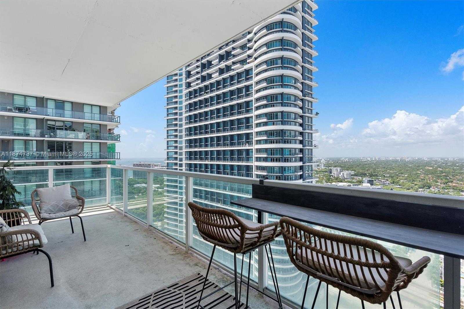 Small Image of 1250 SOUTH MIAMI AVE #3201, Miami Number 19