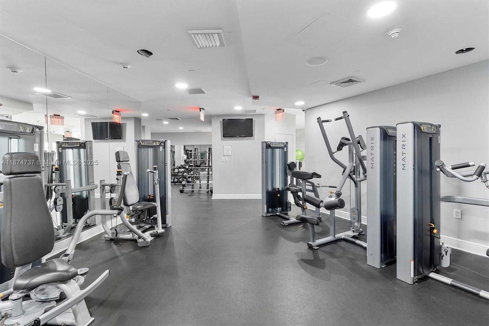 Small Image of 1250 SOUTH MIAMI AVE #3201, Miami Number 33