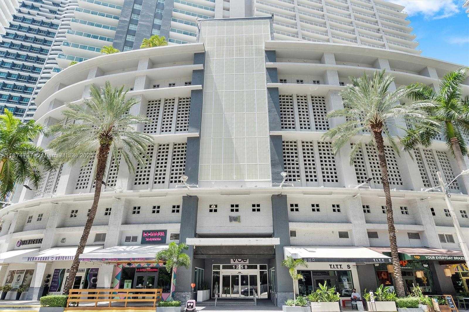 Small Image of 1250 SOUTH MIAMI AVE #3201, Miami Number 38