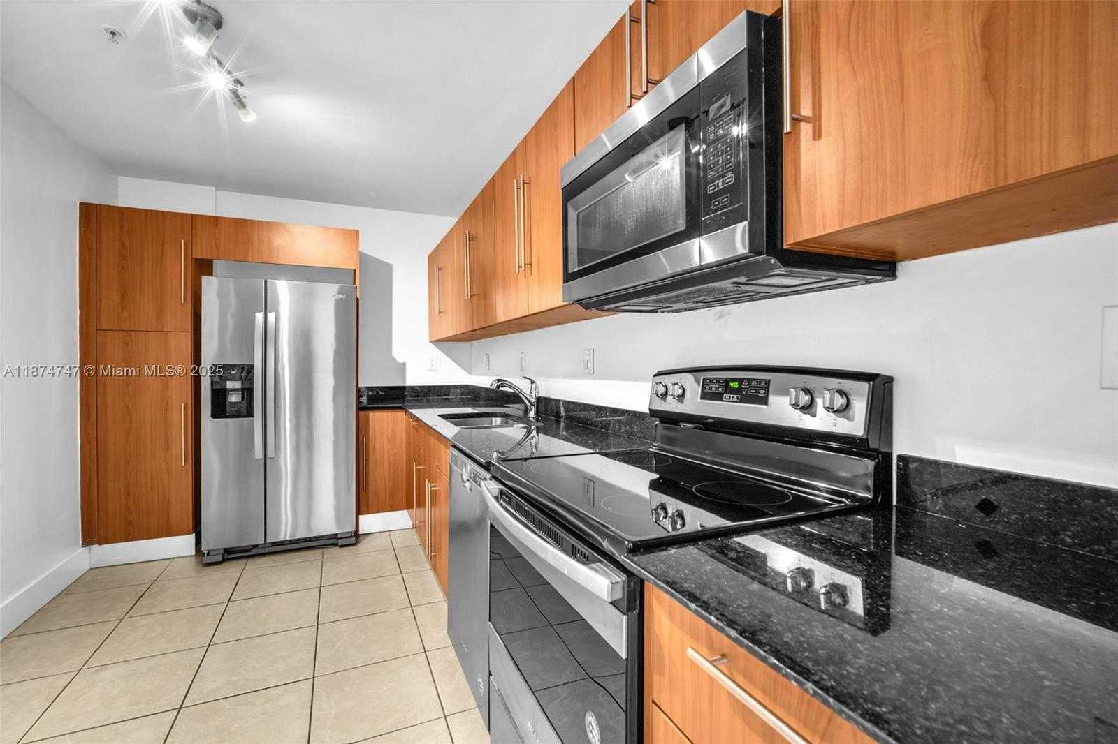 Small Image of 3001 SOUTH OCEAN DR #1231, Hollywood Number 7