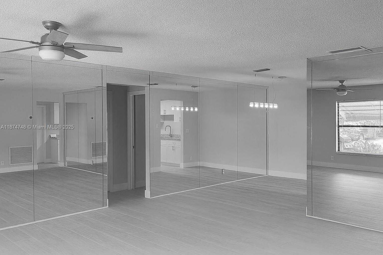 Small Image of 4751 NORTH WEST 12TH DR, Deerfield Beach Number 2