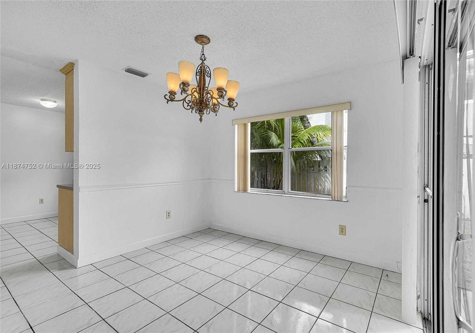 Small Image of 815 NORTH WEST 98TH AVE, Plantation Number 27