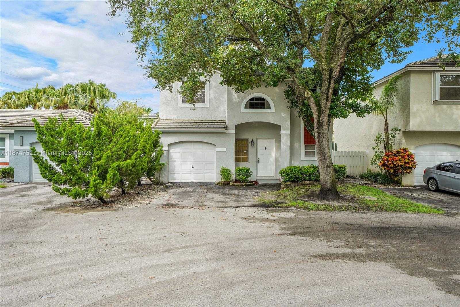 Small Image of 815 NORTH WEST 98TH AVE, Plantation Number 3