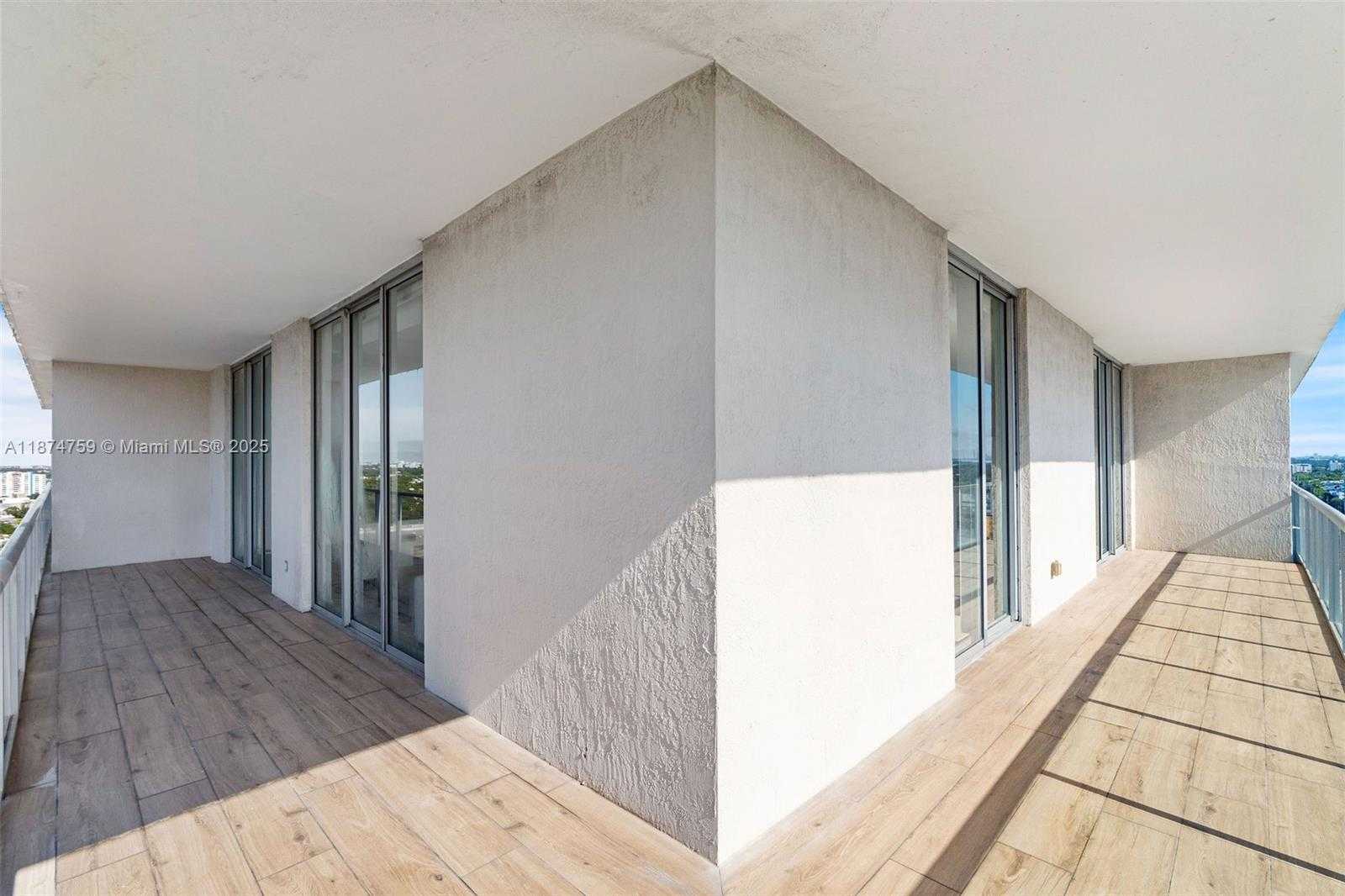 Small Image of 3470 EAST COAST AVE #H1711, Miami Number 11