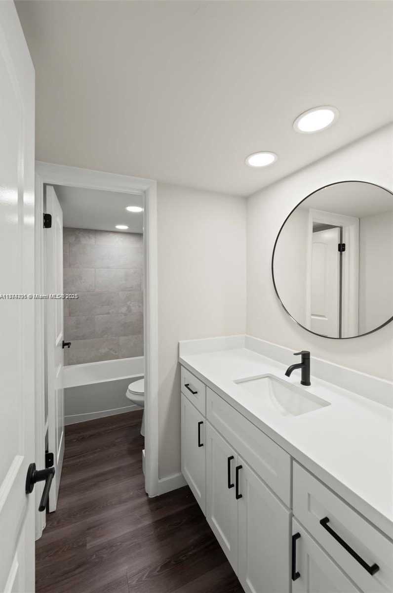 Small Image of 10400 SOUTH WEST 108TH AVE #A211, Miami Number 14