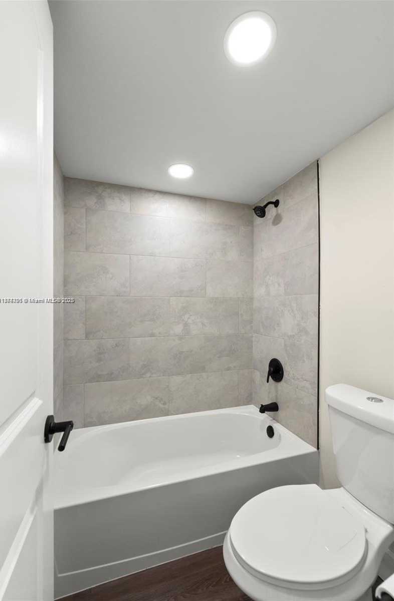 Small Image of 10400 SOUTH WEST 108TH AVE #A211, Miami Number 15