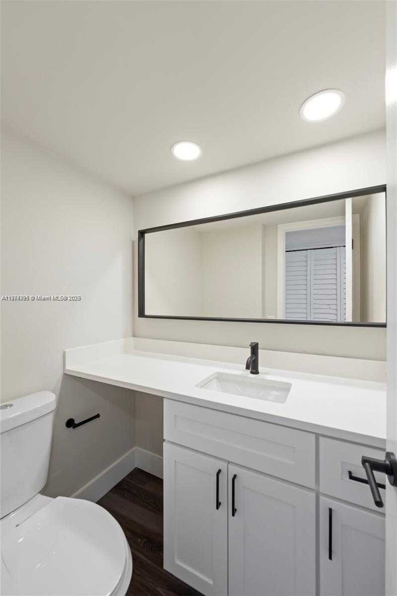 Small Image of 10400 SOUTH WEST 108TH AVE #A211, Miami Number 16