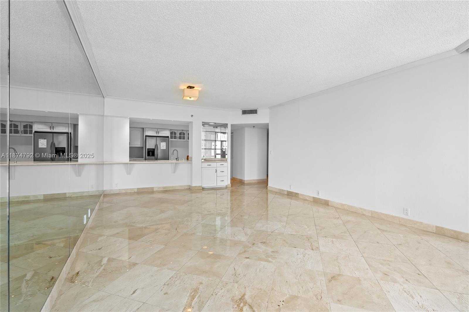 Small Image of 520 BRICKELL KEY DR #A705, Miami Number 13