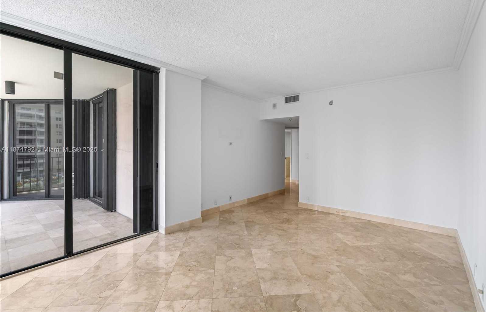 Small Image of 520 BRICKELL KEY DR #A705, Miami Number 19