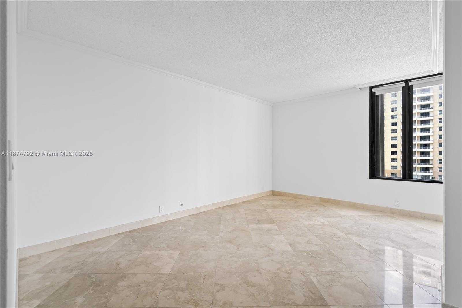 Small Image of 520 BRICKELL KEY DR #A705, Miami Number 21