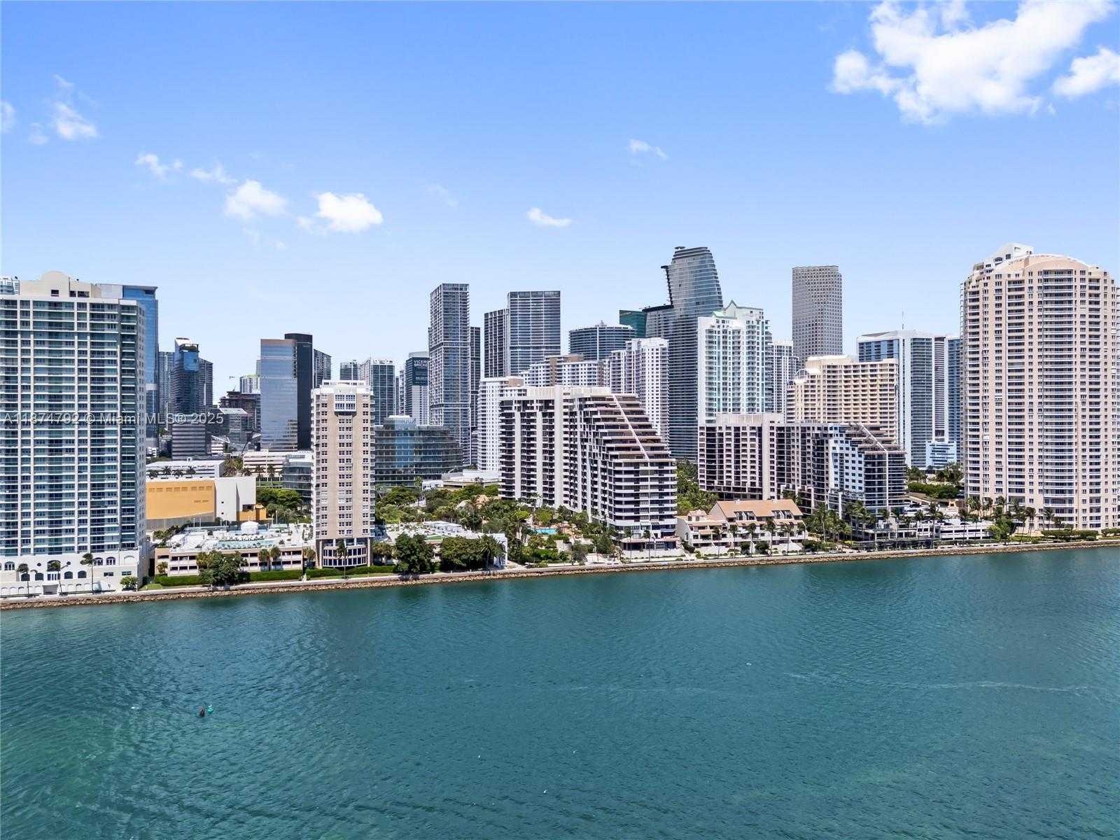 Small Image of 520 BRICKELL KEY DR #A705, Miami Number 27