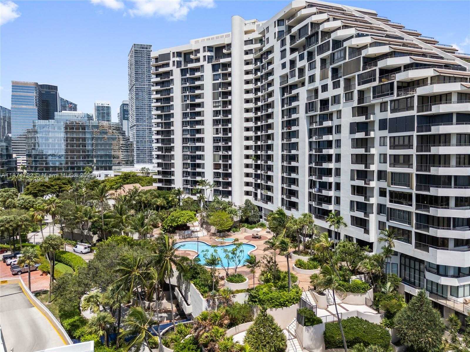 Small Image of 520 BRICKELL KEY DR #A705, Miami Number 52