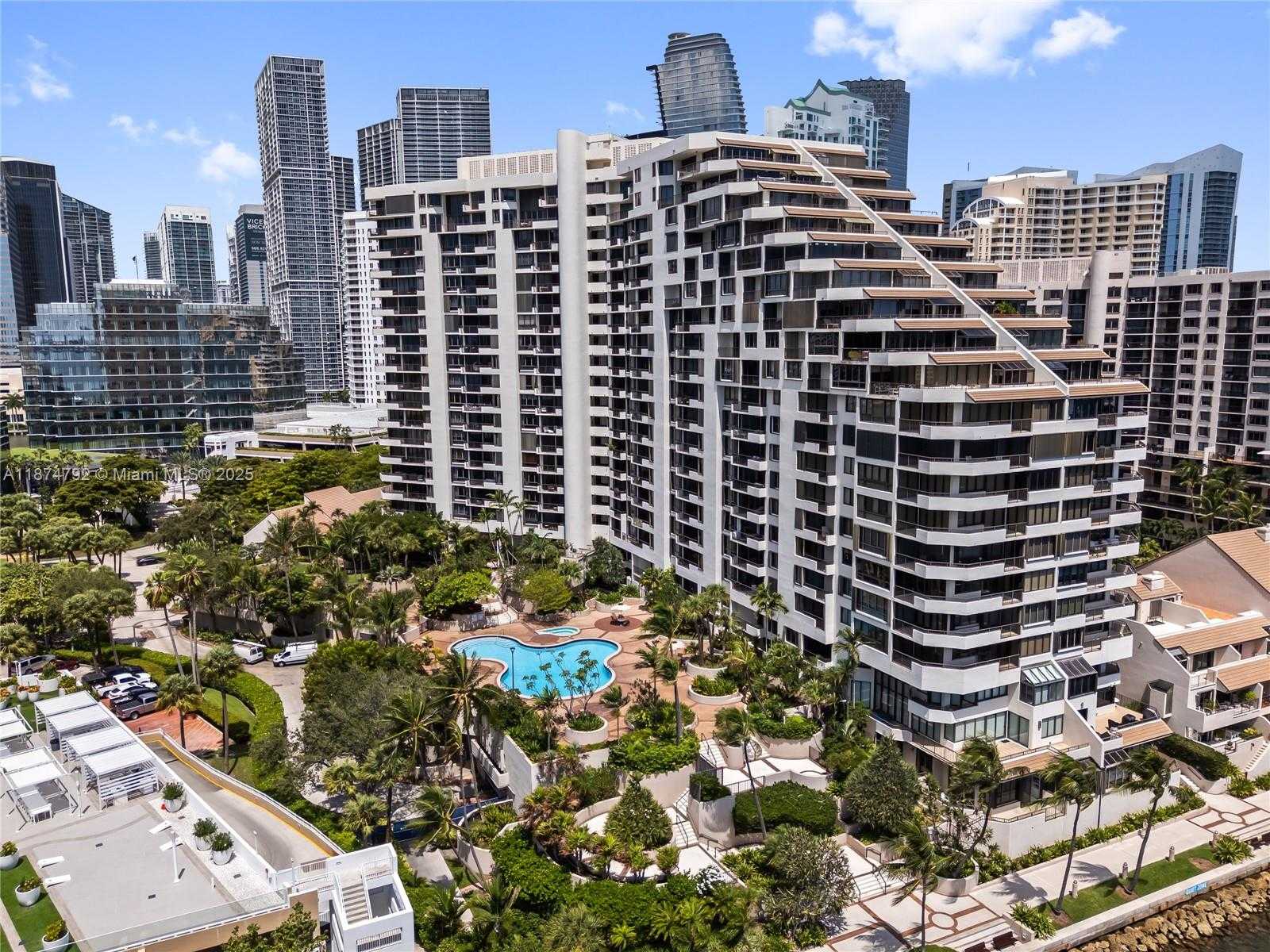 Small Image of 520 BRICKELL KEY DR #A705, Miami Number 53