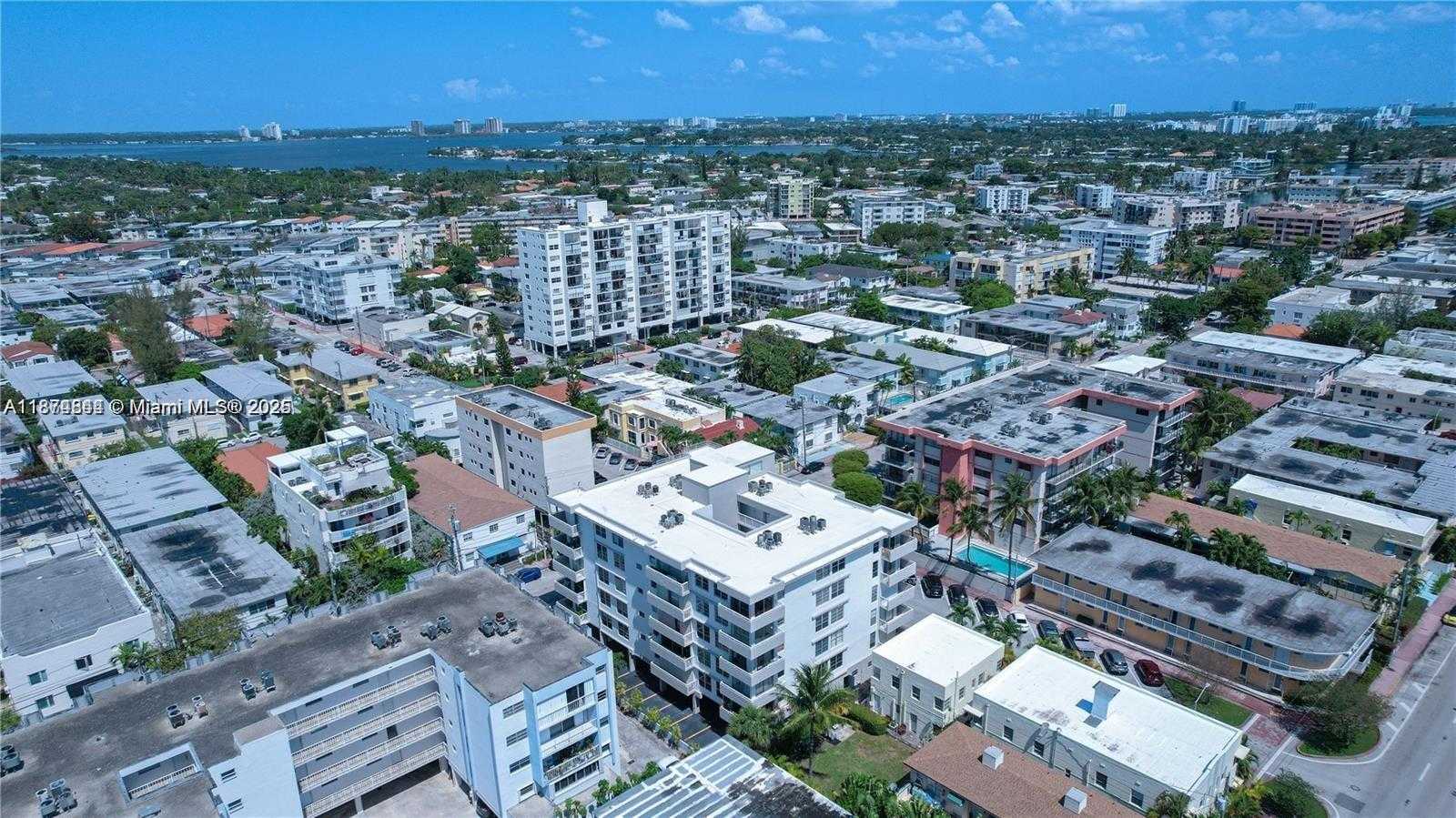 Small Image of 7735 ABBOTT AVE #5D, Miami Beach Number 33