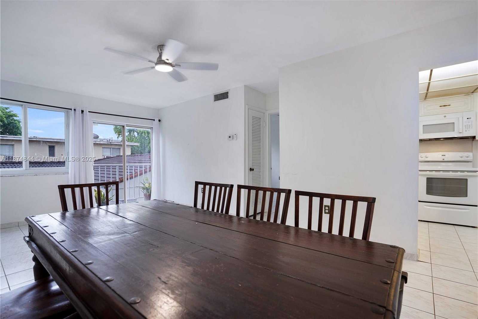 Small Image of 7735 ABBOTT AVE #5D, Miami Beach Number 38