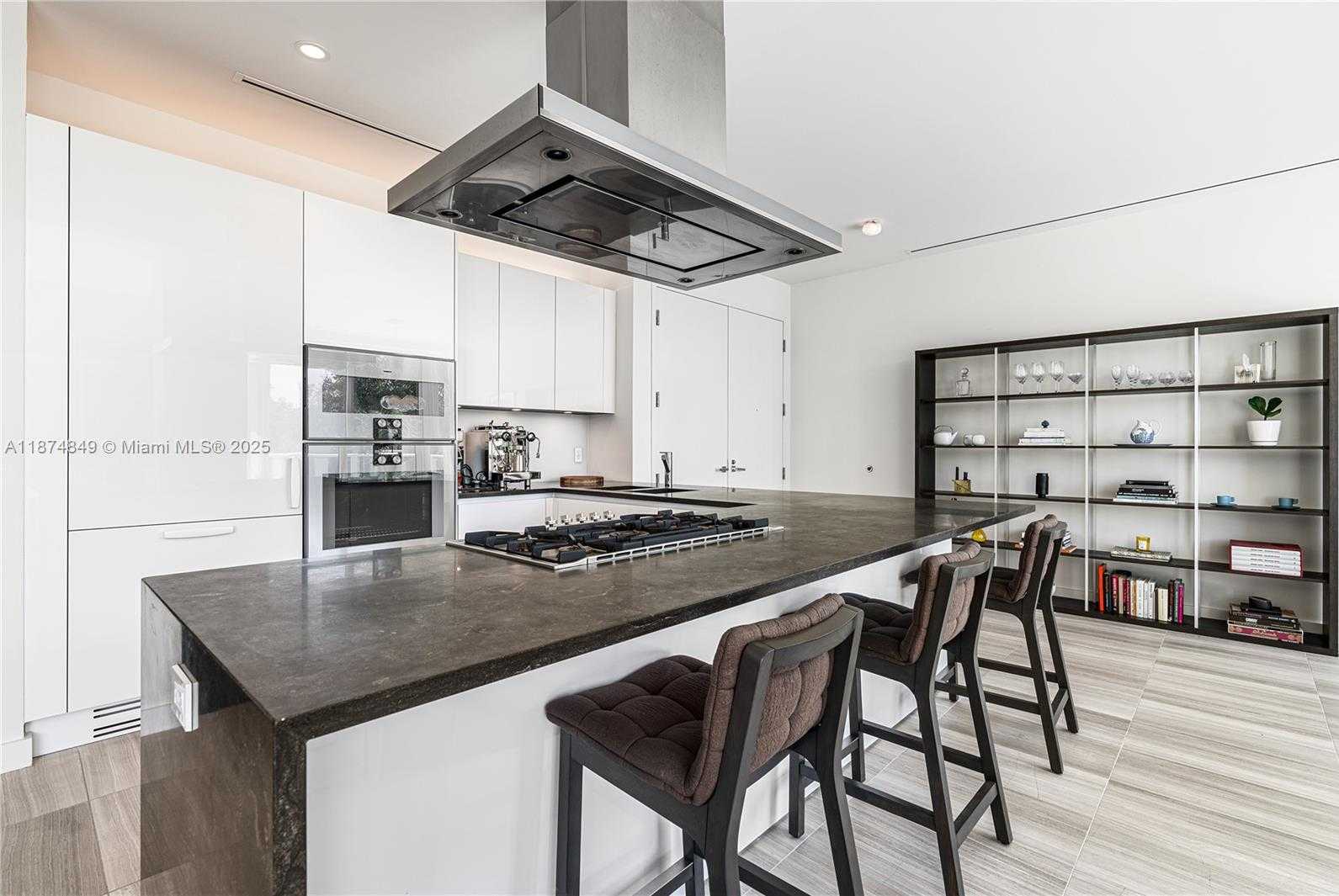 Small Image of 4701 NORTH MERIDIAN AVE #216, Miami Beach Number 10