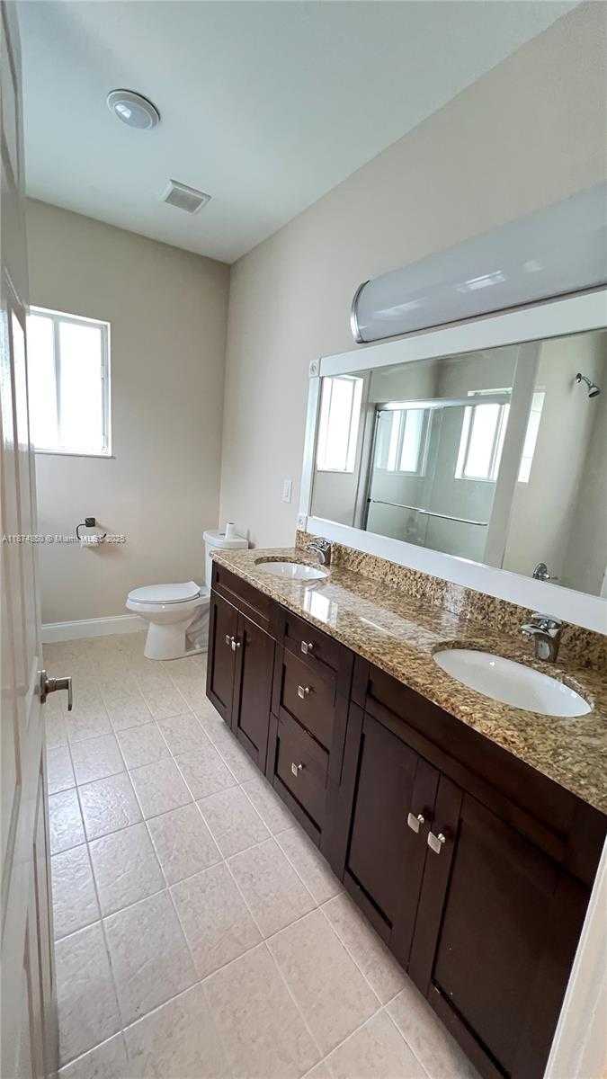 Small Image of 370 NORTH EAST 34TH AVE, Homestead Number 16
