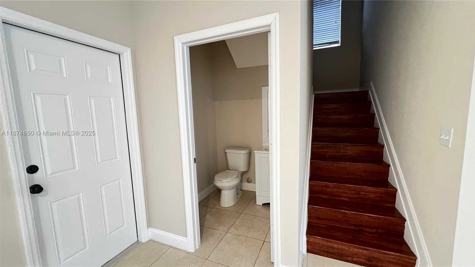 Small Image of 370 NORTH EAST 34TH AVE, Homestead Number 6